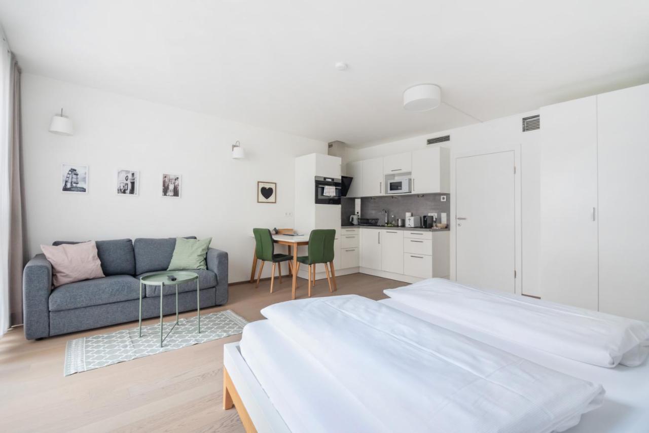 Quiet And Cozy Apartment Next To Mariahilfer Strasse And Naschmarkt With Ac, Minimum 30 Nights Vienna Exterior photo