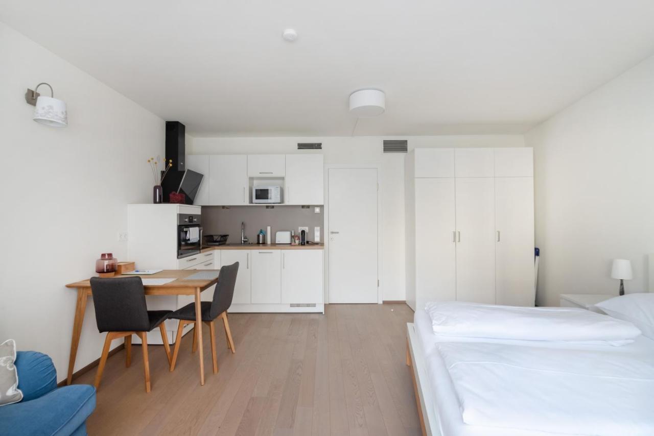 Quiet And Cozy Apartment Next To Mariahilfer Strasse And Naschmarkt With Ac, Minimum 30 Nights Vienna Exterior photo