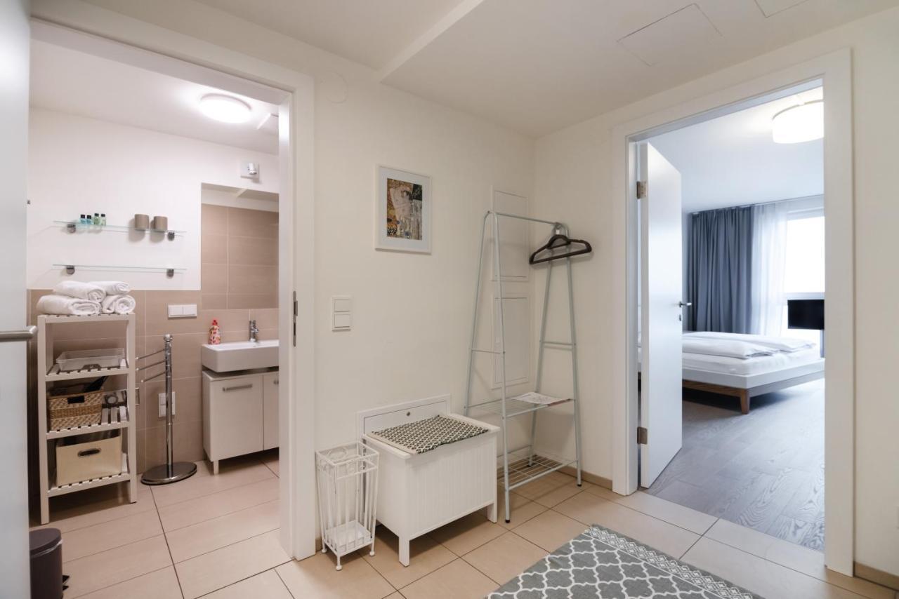Quiet And Cozy Apartment Next To Mariahilfer Strasse And Naschmarkt With Ac, Minimum 30 Nights Vienna Exterior photo